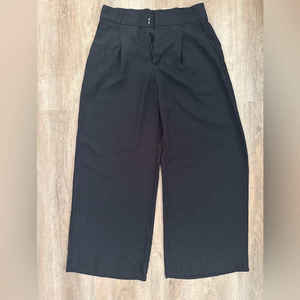 GU Wide-Leg Black Tousers